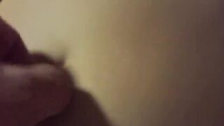 Lucky Guy Bellybutton Fingering With a Coin and 3 Teen Girls
